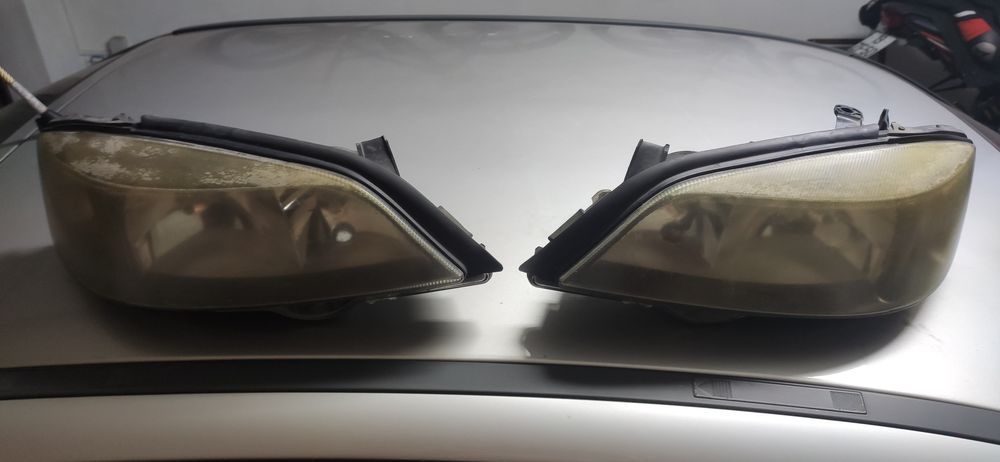 Faróis Opel Astra 2002