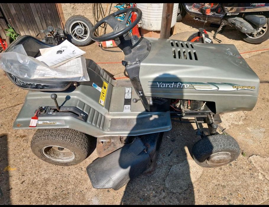 Traktorek kosiarka Yard-Pro b&s 11ps z koszem