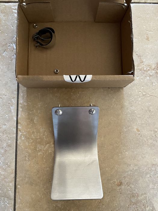 Uchwyt na drzwi do otwierania łokciem