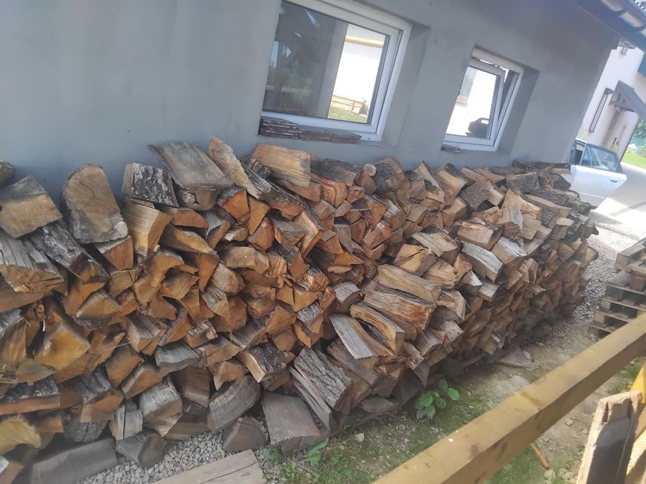Drewno kominkowe dąb