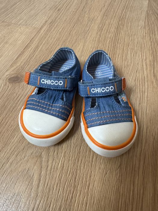 Пінетки, кросівки Chicco 18 розмір