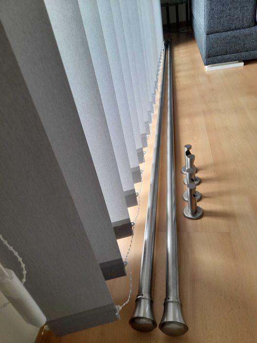 Varões cortinados em inox 35€