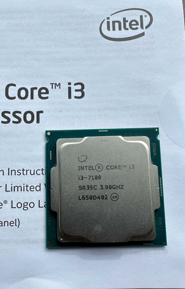 Процесор Intel Core i3-7100 (3.9 GHz, LGA 1151)