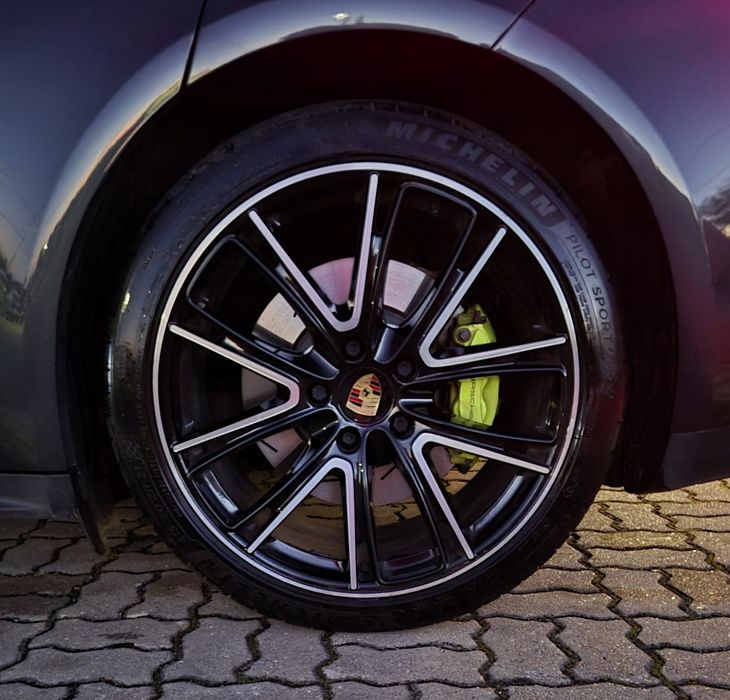 Jantes porsche panamera executive design originais  21 polegadas pneus