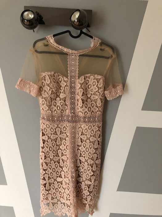 Sukienka z koronką rozm.36