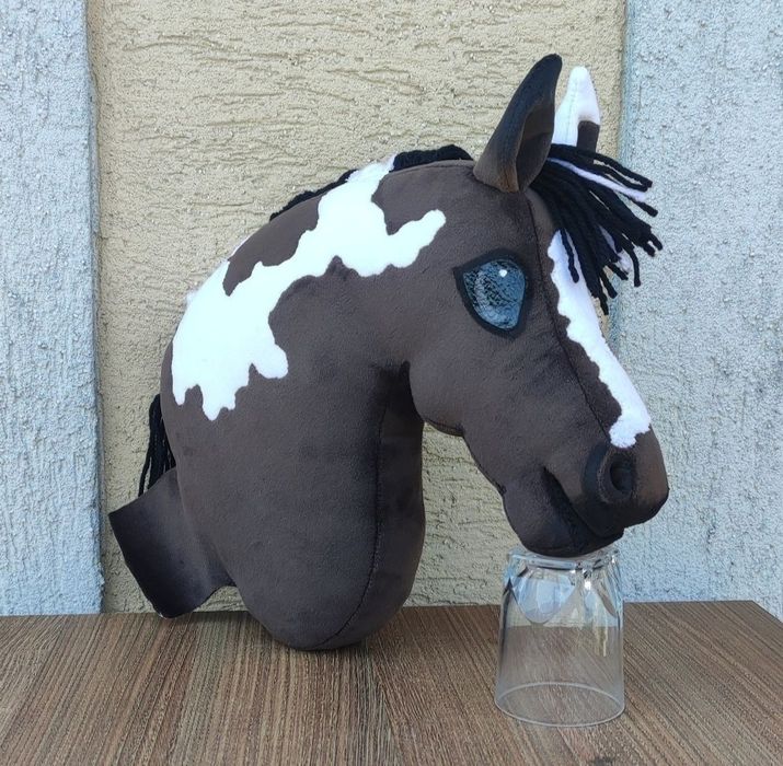 Hobby horse MRN A4+ srokaty