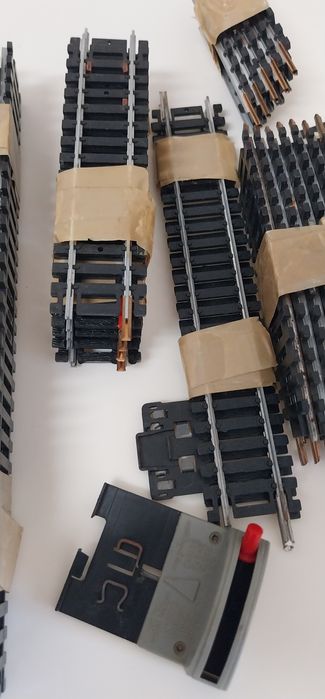 Lote de material modelismo ferroviário Lima