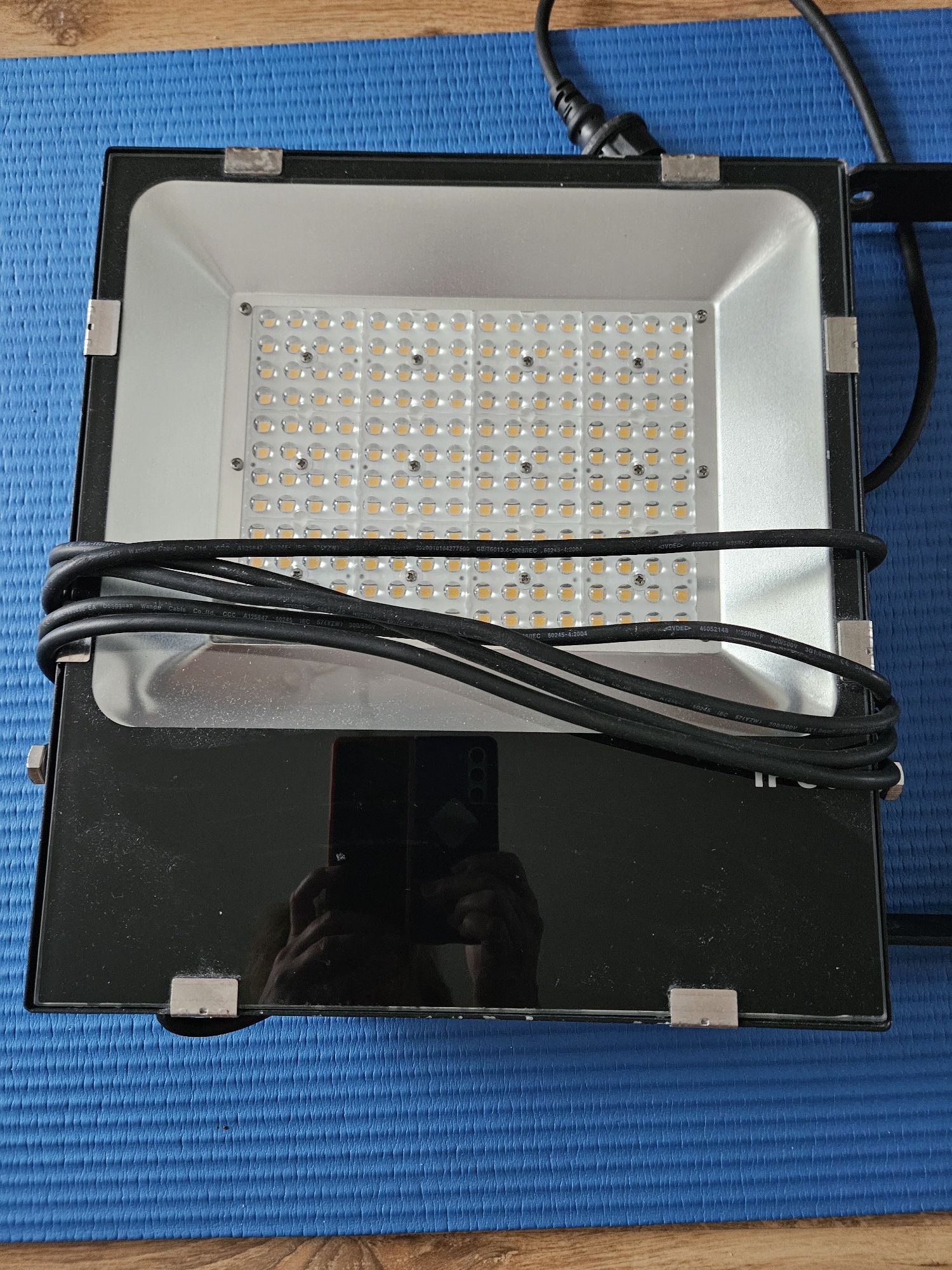 Mega mocną lampa led ip65