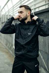 Вітровка, куртка Nike Windrunner Jacket