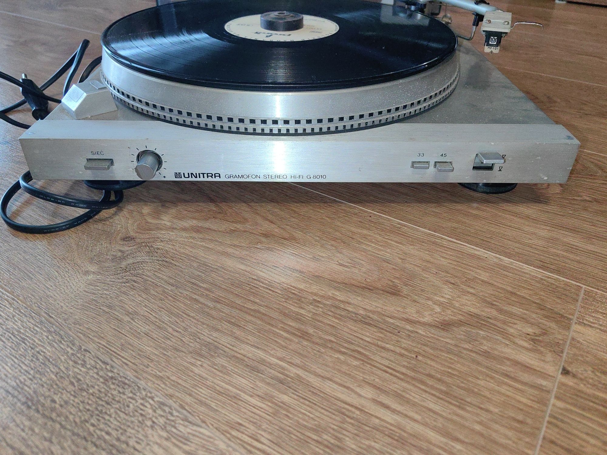 Unitra Gramofon G-8010 stereo srebrny