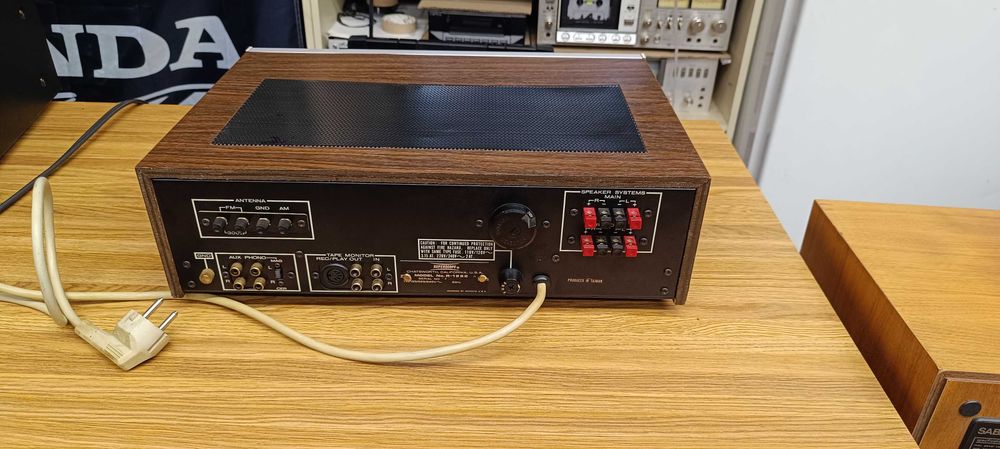 Стерео ресивер Superscope R-1262 (Marantz)-стан !