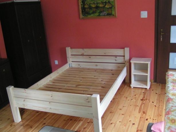 Nowe drewniane łóżko sosnowe 160x200