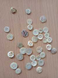 Conjunto de botões antigos de Madrepérola