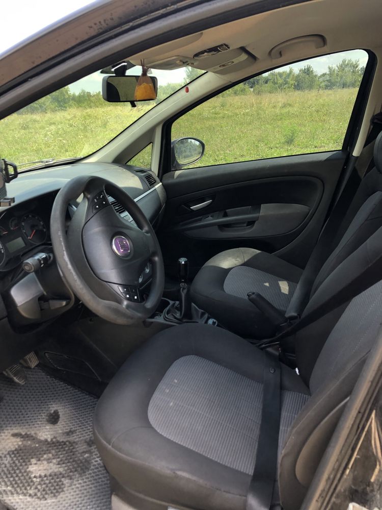 Продам Fiat linea 2007