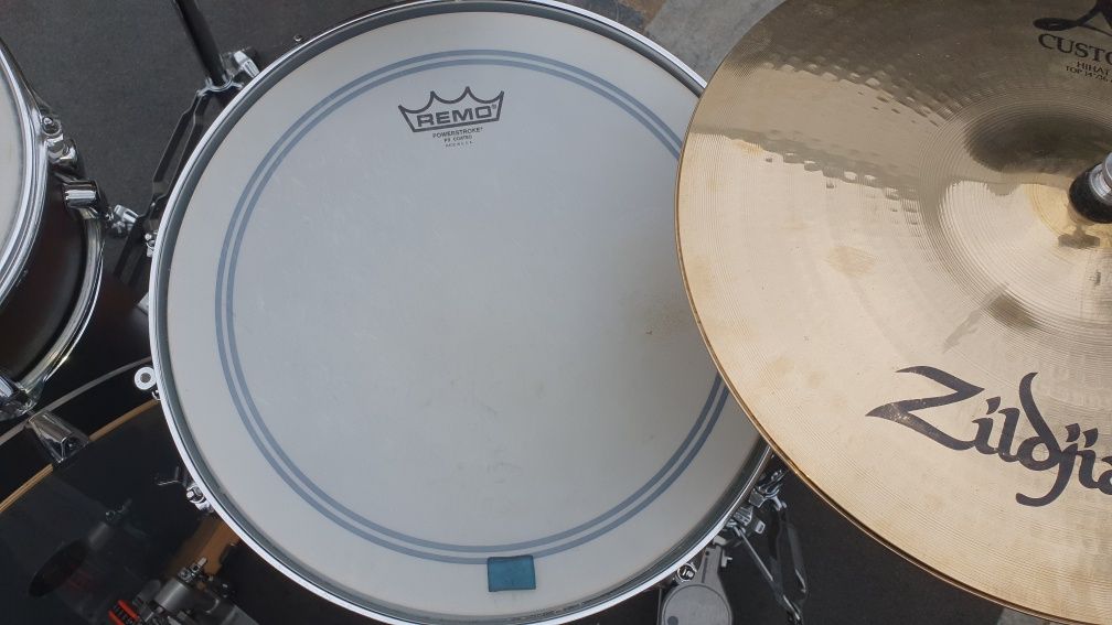 Pearl Decade Maple+ Zildjian A-Custom + Acessórios