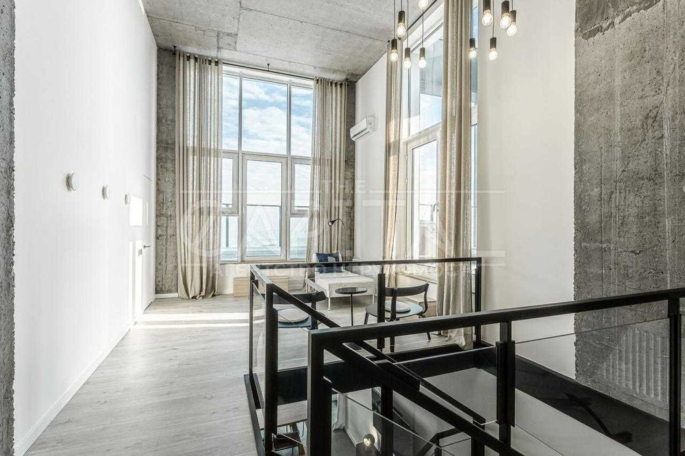 Пентхаус Вашей мечты! Стиль LOFT, вид на Днепр и огромная тераса! RENT