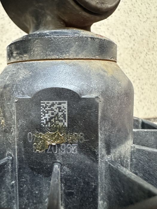 Амортизатор передньої кабіни MAN