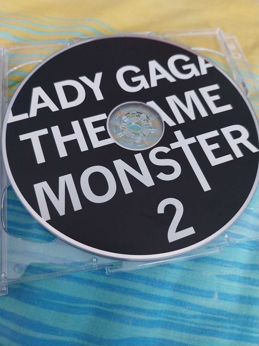 Lady Gaga, 2 CD Album, The Fame . Edição limitada, CDs como novos