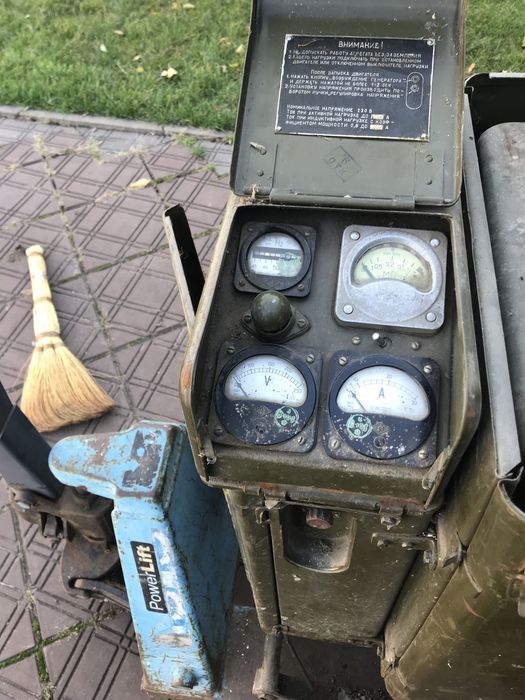 Продам генератор. Стан нового. Не використовувався. 7.5 КВ потужність