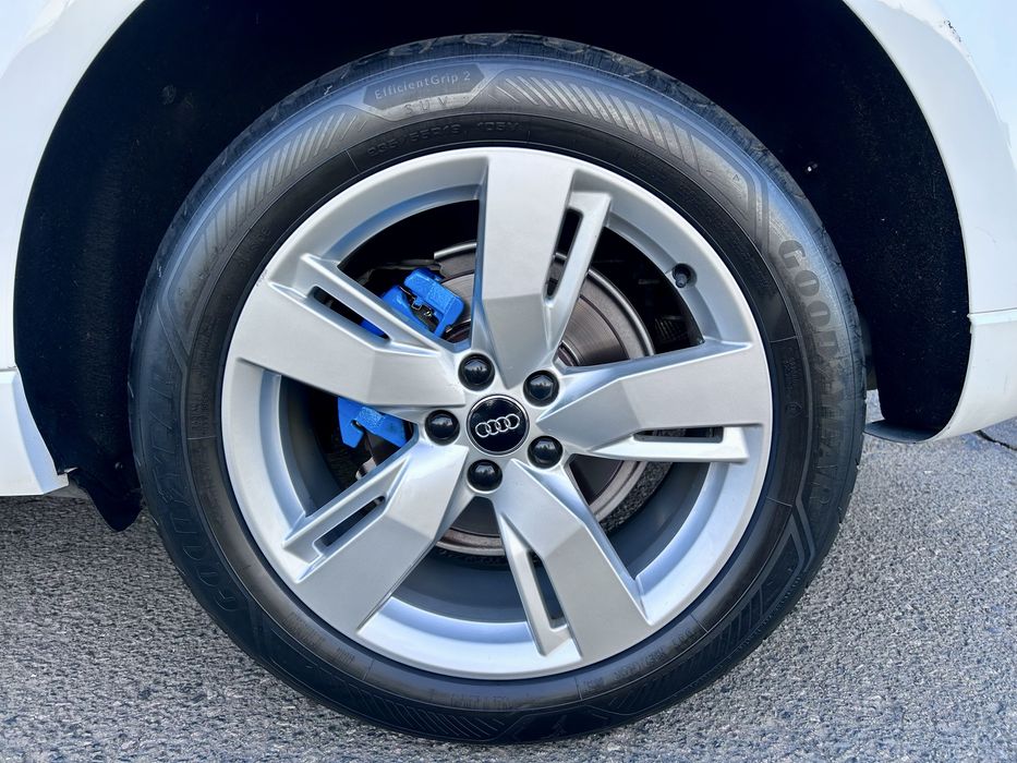 Audi Q5 в отличном состояние