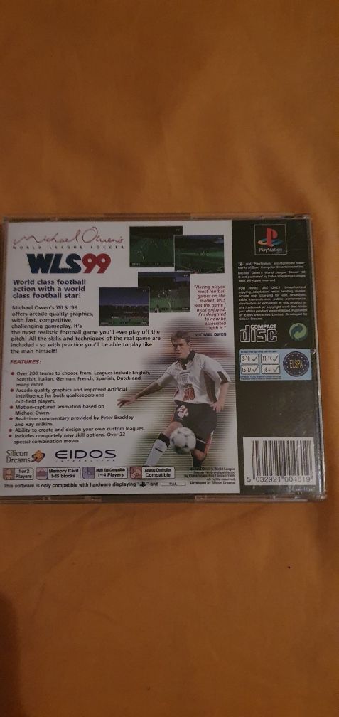 Gra PlayStation 1 ,,MICHAEL OWEN'S WLS 99  z książeczką.