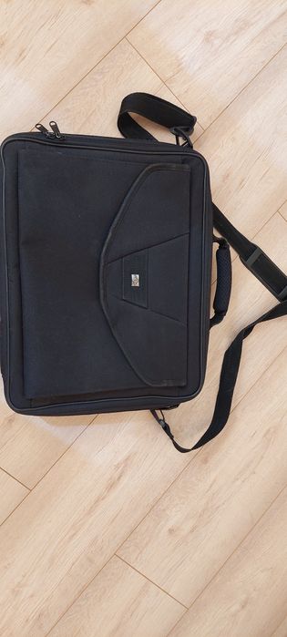 Torba na laptopa stan bdb