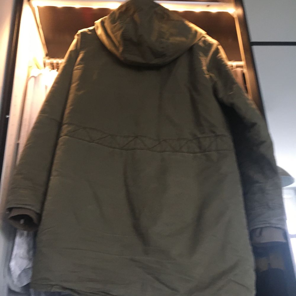 Kurtka zimowa Bench r.M khaki gruba parka