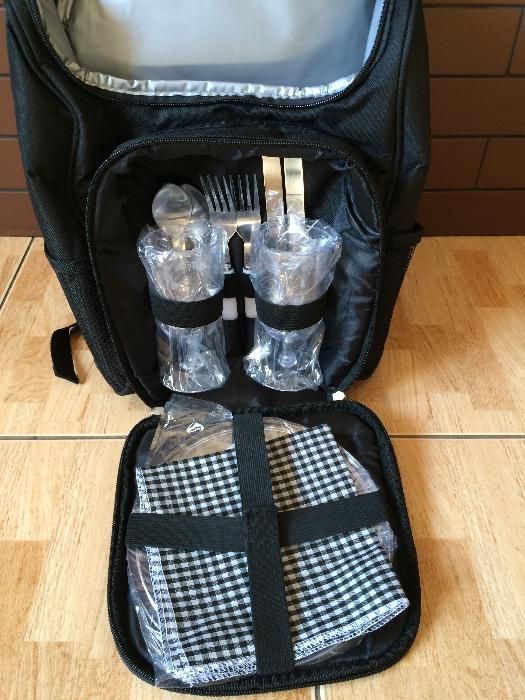 NOWY Plecak piknikowy z wyposażeniem