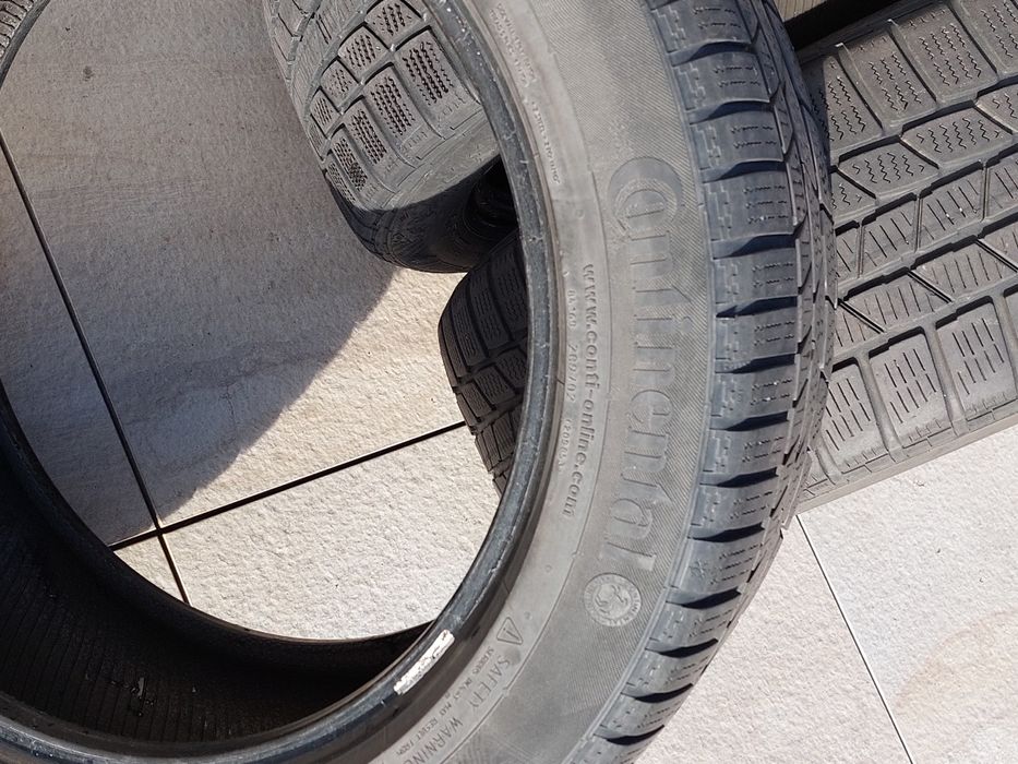 Opony zimowe Continental R17 225/50 cena za 4 szt.
