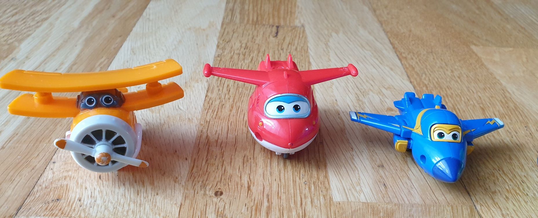 Figurki Super Wings samoloty