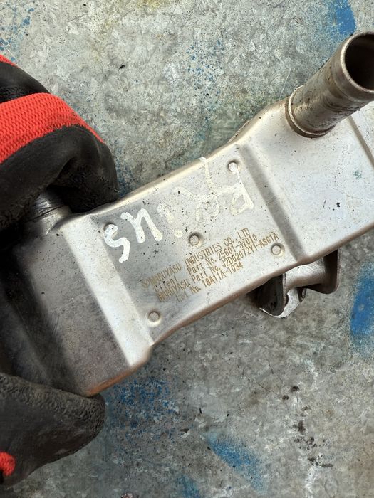 Охолоджувач клапан егр egr Toyota Prius 30 1.8 10-15 2560137010