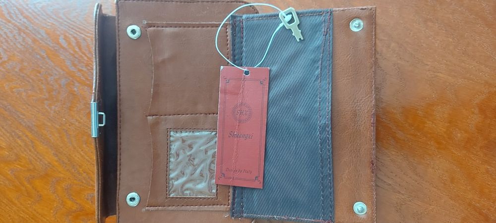 Продам барсетку фирмы SHX