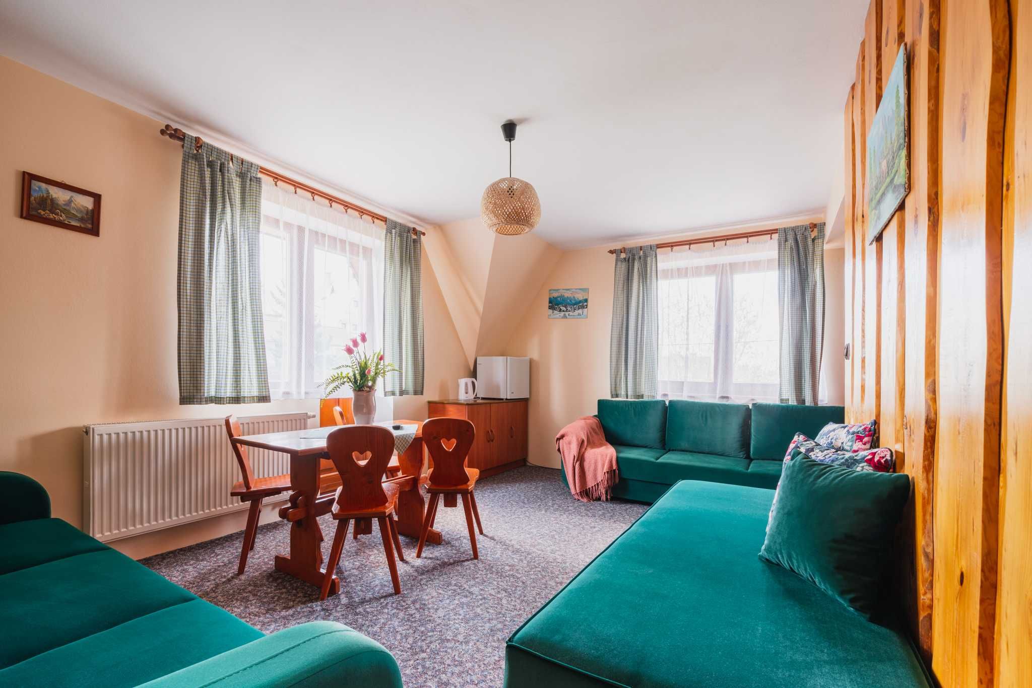 Apartamenty i pokoje"Miś" wolne terminy wakacyjne!!