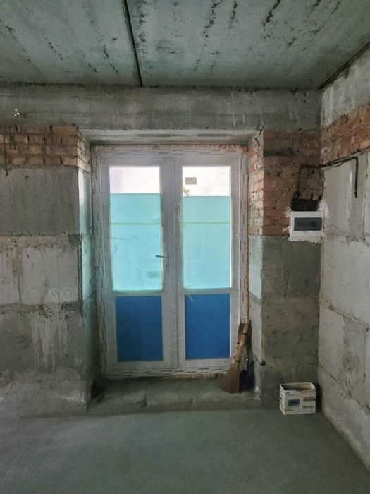 Продаж приміщення в Парковій Оселі