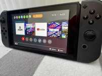 Nintendo Switch- zestaw w b dobrym stanie