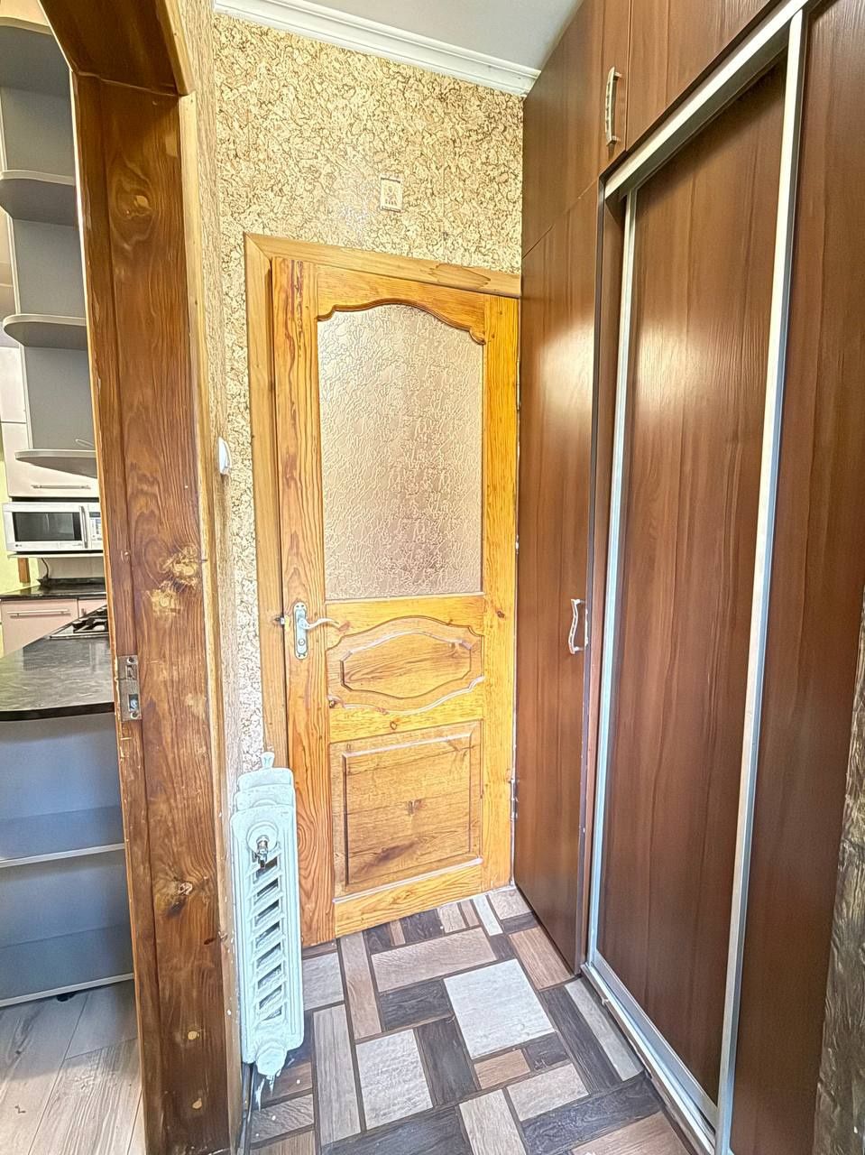 1 кім квартира в центрі з а/о