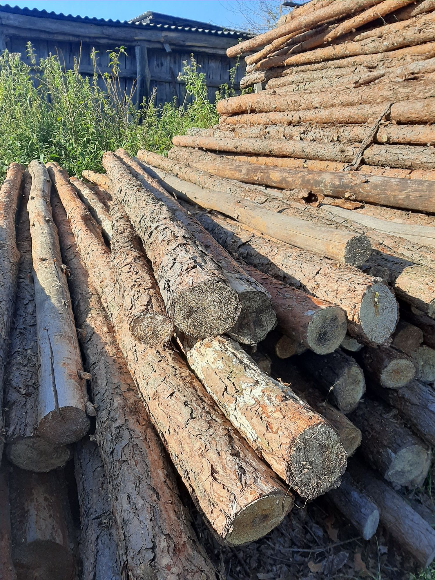 Stemple budowlane Słupki Paliki Słupki toczone