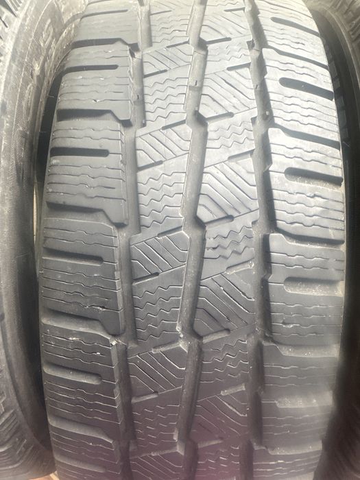 Opony 215/60/17 c 104/102 H Michelin Agilis Alpin