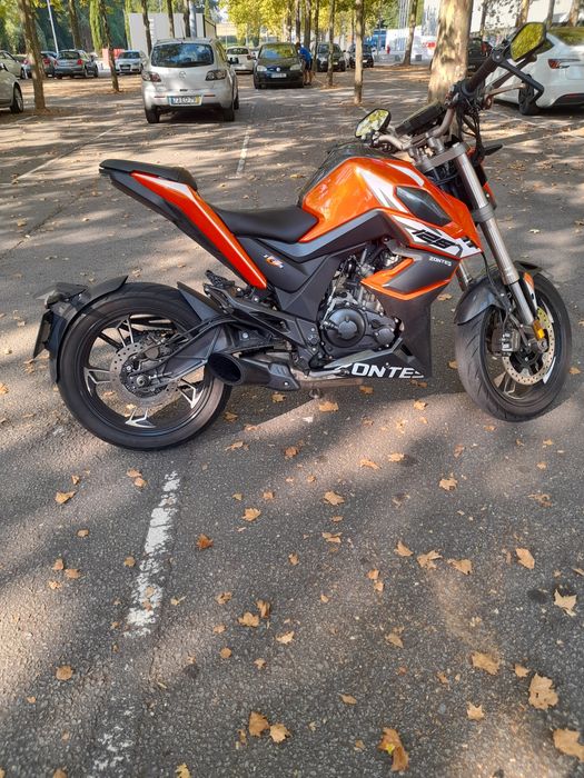 Zontes u125  moto