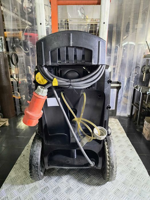 Myjka ciśnieniowa Karcher HD 9/20-4M