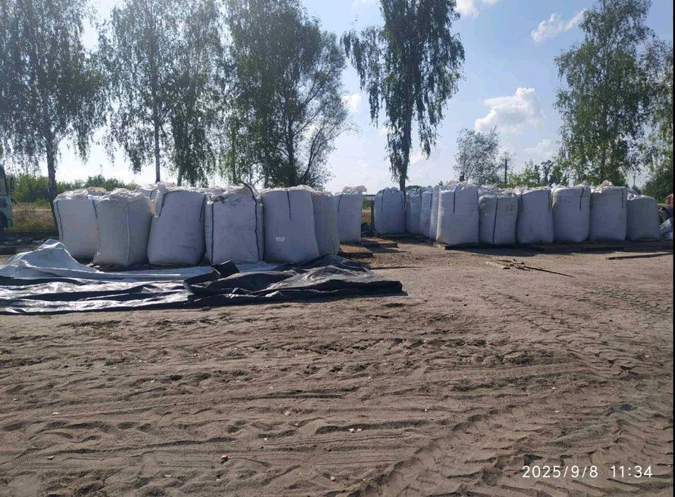 Продам овес оптом  62 тонни, біг-беги, ядро 69%, натура овёс