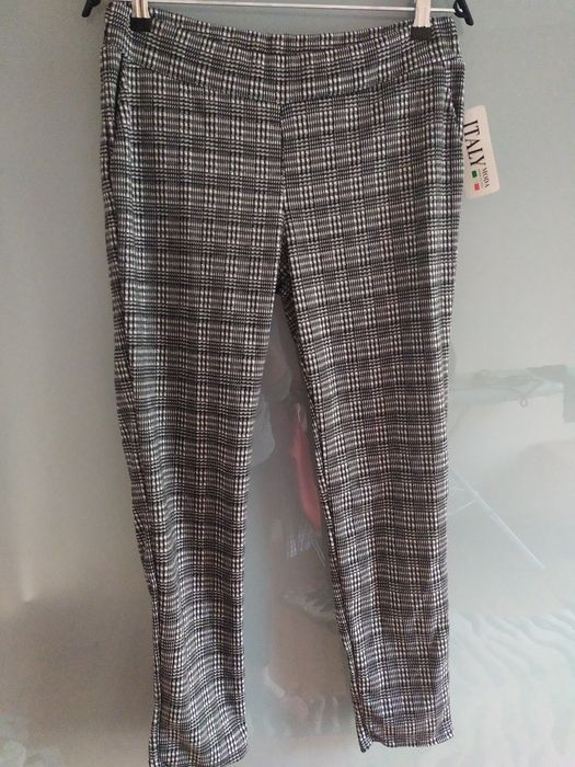 Spodnie w kratkę pepitka
