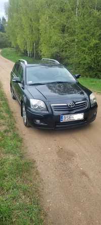 Toyota Avensis 1.8 benz/LPG Webasto