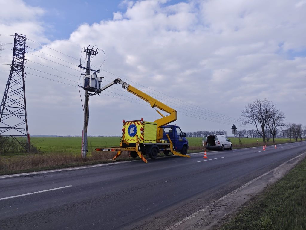 Usługi podnośnikiem koszowym 16 m