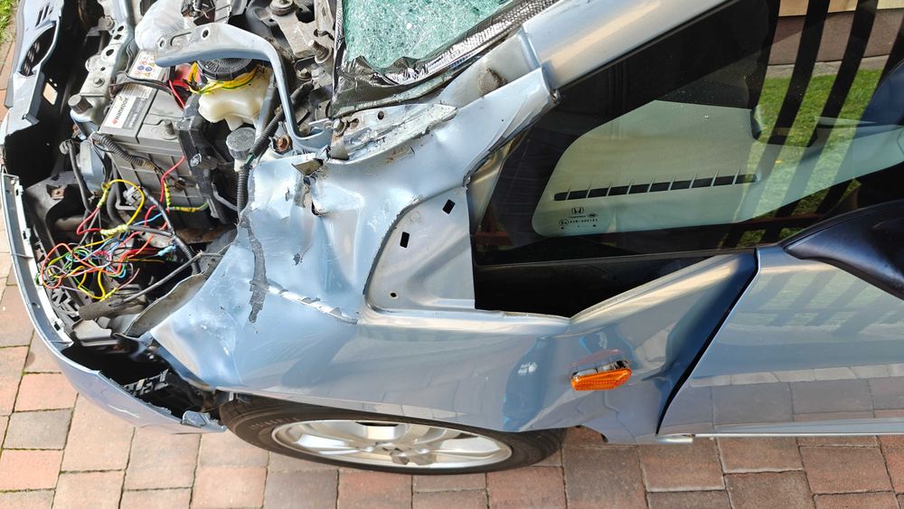 Honda Jazz 2009r. 1.2 90km - uszkodzona