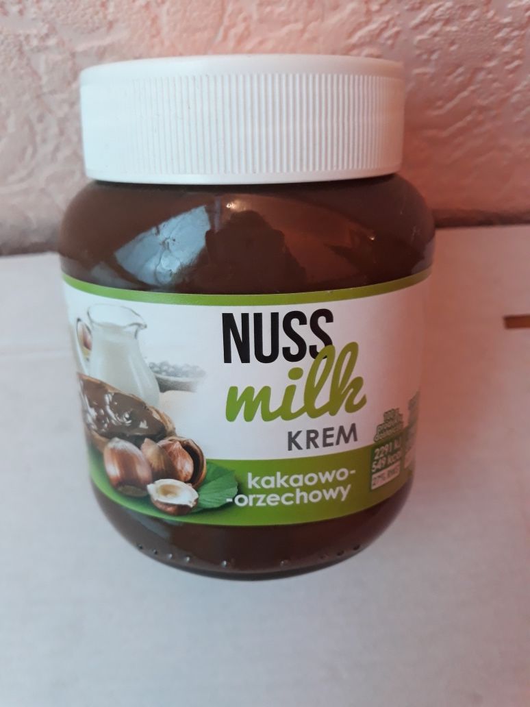 Шоколадна  паста i  Nuss milk, Арахісова