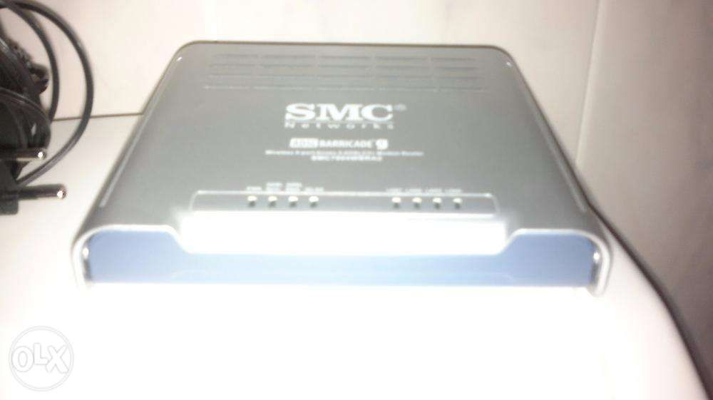 Router + Modem ADSL+2, Marca SMC 4 Portas Wireles G