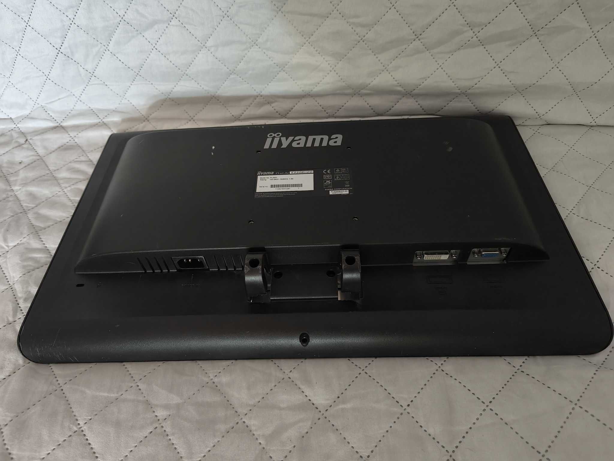 Monitor iiYama Prolite 22' VGA DVI FullHD Matowa Matryca
