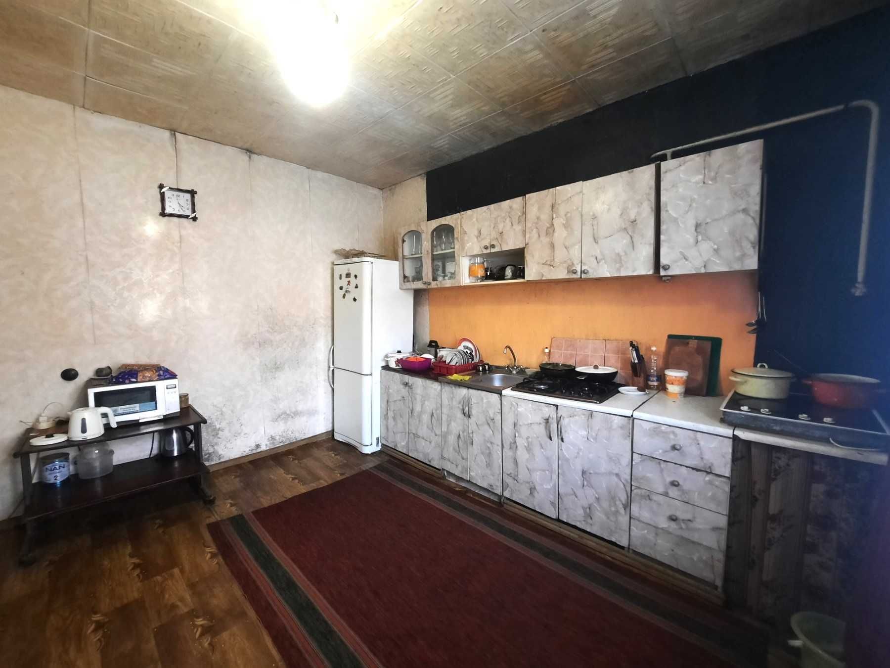 Продаж великого будинку для сім'ї в с. Пилипонка