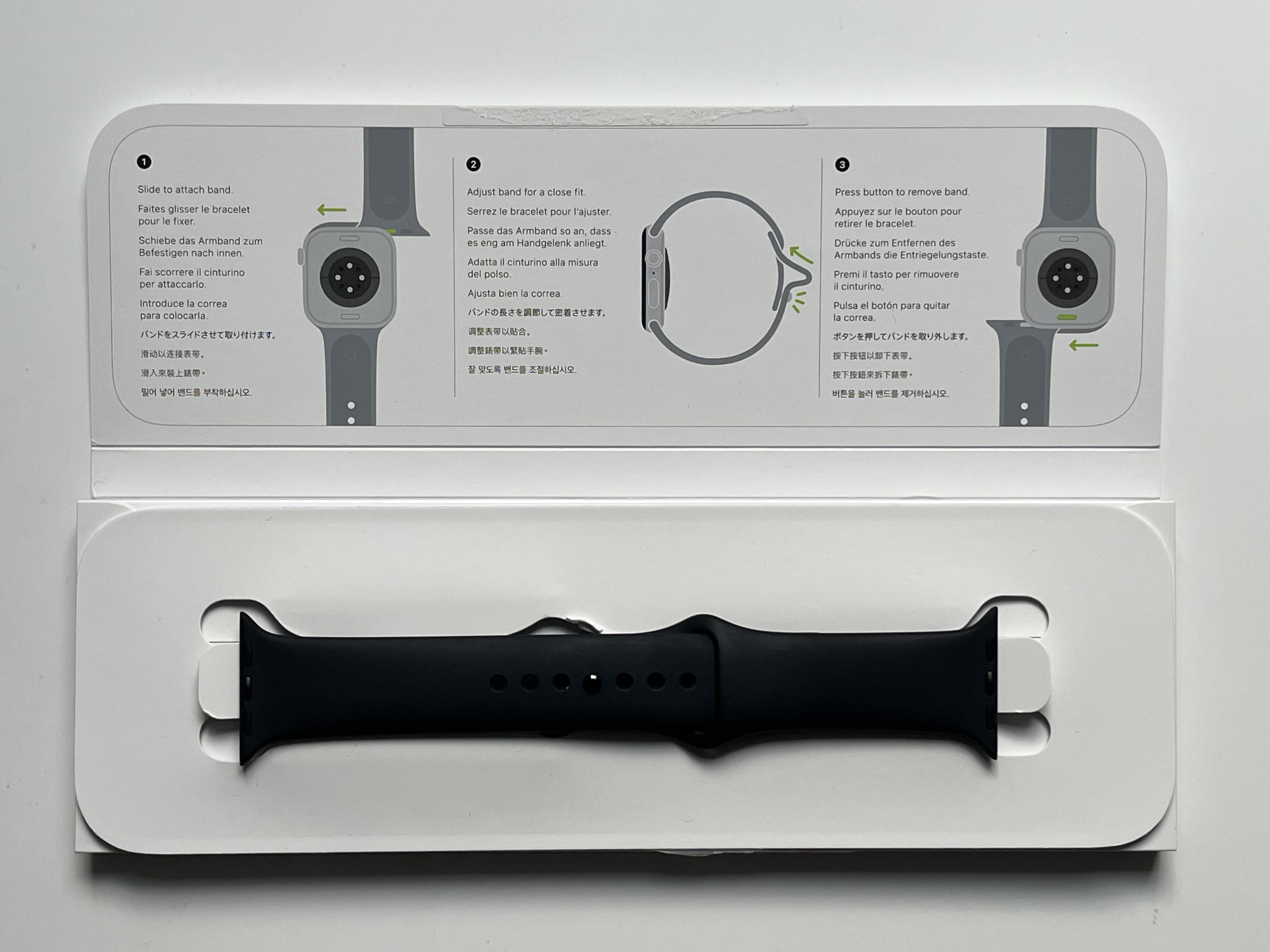 OUTLET Apple Watch Series 10 Cellular 42mm titan sport czarny M/L